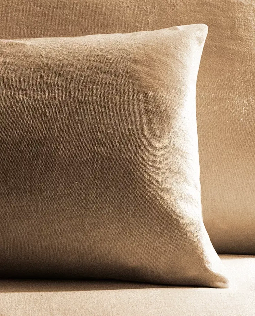 ZARA HOME ЛЬНЯНАЯ НАВОЛОЧКА ДЛЯ ДЕКОРАТИВНОЙ ПОДУШКИ, РЫЖЕВАТО-КОРИЧНЕВЫЙ