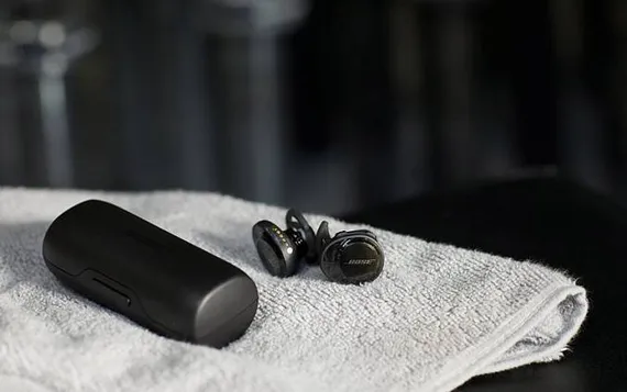 Bose SoundSport Free Wireless Headphones Black