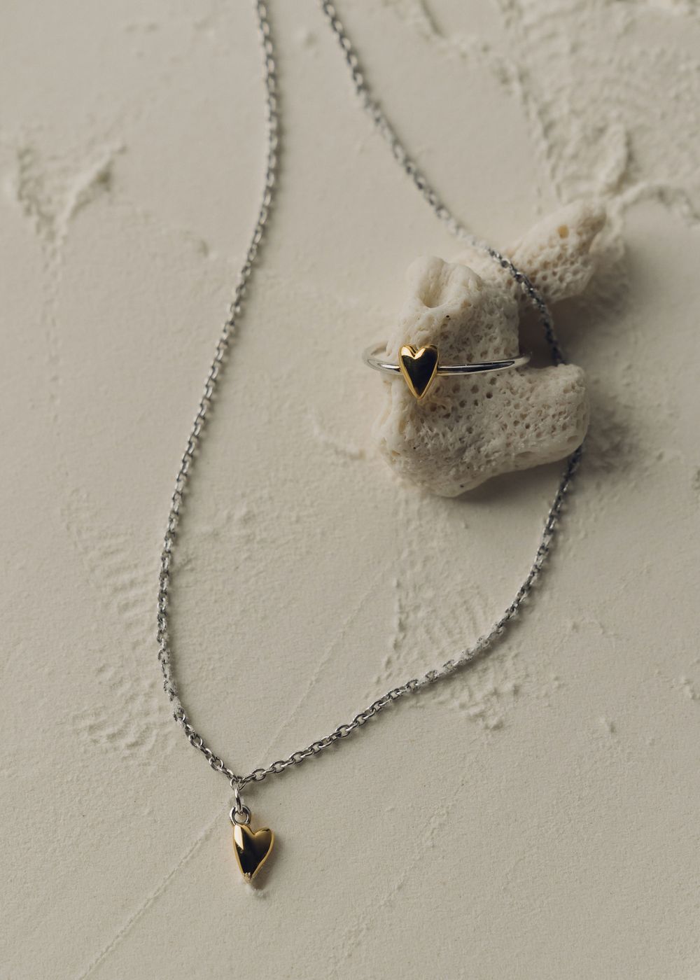 Кольцо Love in биколор