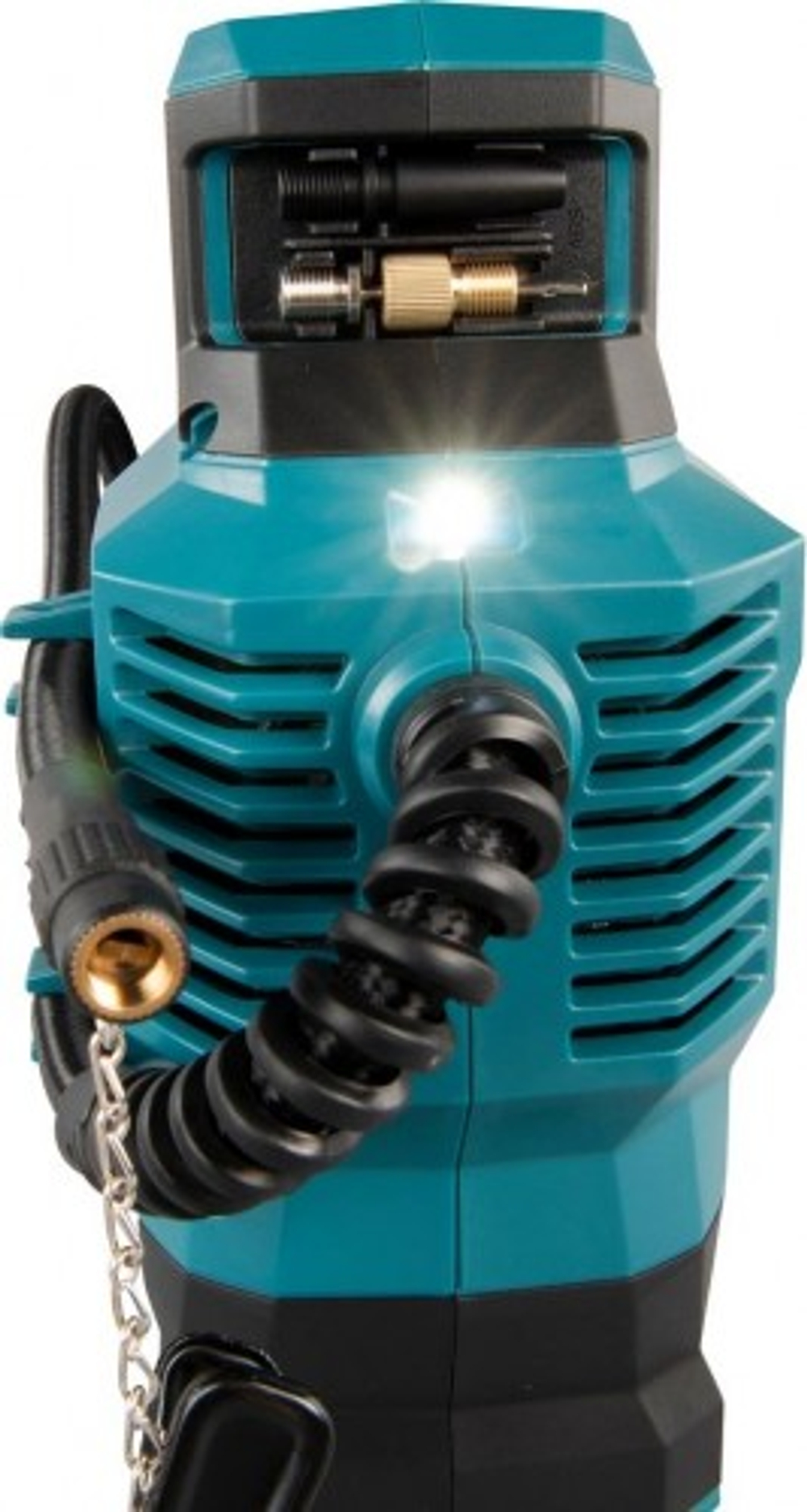 Компрессор автомобильный MAKITA MP001GZ 4 насадки, без аккум.и з/у.