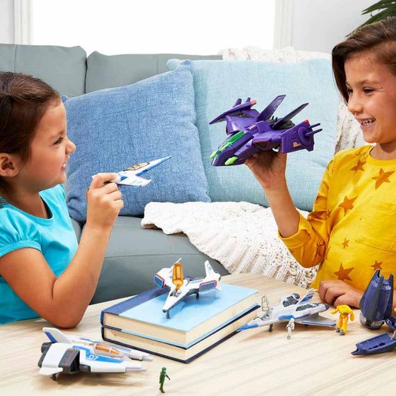 Disney Pixar Lightyear Hyperspeed Series Zurg Fighter Ship & Zurg Figure