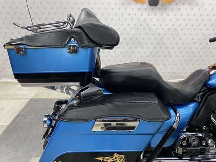 Harley-Davidson Electra Glide FLHTC1580 , 2011