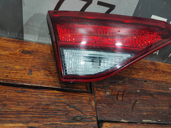 Фонарь задний правый Kia Rio 4 X-Line 17-20 Б/У Оригинал 92404H0200