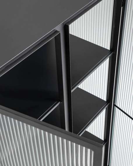 Буфет металлический Trixie 70x143 см