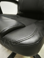 Игровое компьютерное кресло с качанием. Черное