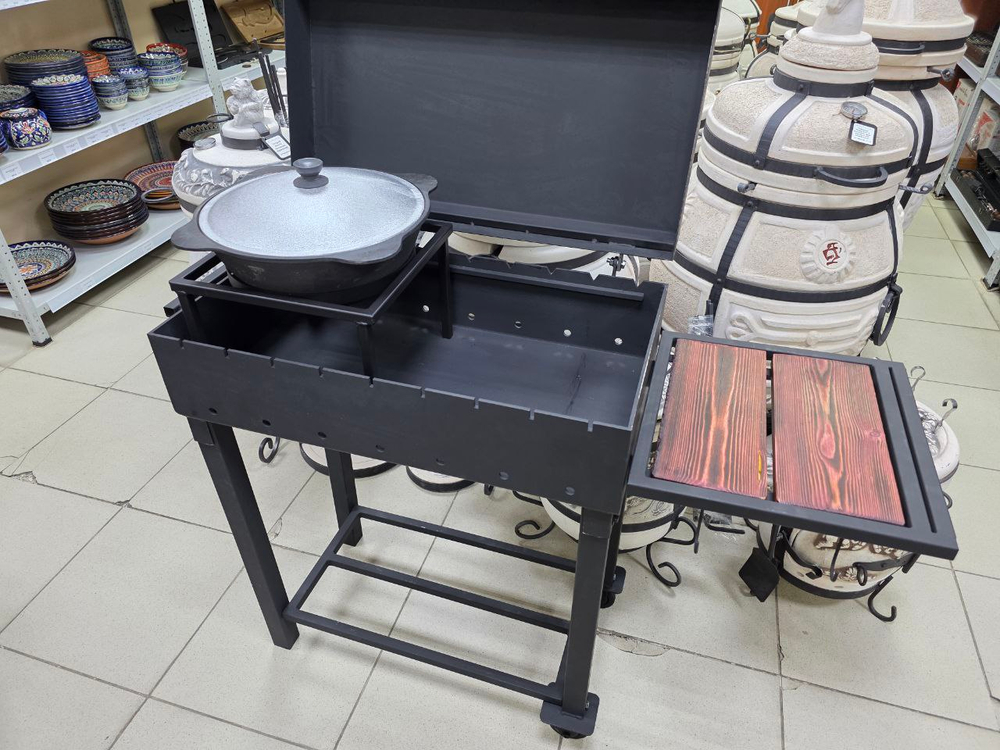 Если вы хотите мангал купить в Казани и ищете мангал 5 мм, обратите внимание на мангал Пикник Лофт Классика: это мангал в наличии Казань, качественный мангал от производителя, удобный мангал на колесах, практичный мангал с полкой и мангал с дровницей. Такая модель подходит как мангал для дачи, мангал для дома и мангал для беседки, а по размеру жаровни это отличный мангал для шашлыка, мангал для мяса, мангал для овощей и мангал под решетку. У нас можно сразу доукомплектовать комплект: решетка для мангала из нержавейки, решетка гриль для мангала, решетка из нержавеющей стали 5 мм, шампуры купить в Казани, совок и кочерга, а также выбрать казан купить в Казани под ваши задачи — казан чугунный или казан афганский, плюс вставка под казан/место под казан для мангала. Если нужна доставка, доступна доставка мангала по Казани и мангал с доставкой в Казани, а также отправка по России транспортной компанией; приезжайте в магазин в Казани и выбирайте из наличия, потому что у нас большой ассортимент и более 25 моделей мангалов в наличии, включая мангалы из стали 5 мм, мангальные зоны, мангальные зоны с крышей, печи под казан и печи 5 мм.