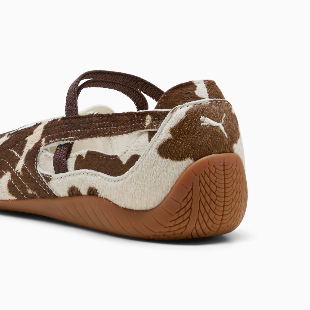 PUMA Женские кроссовки-балетки с принтом коровы Speedcat Ballet, коричневый/белый