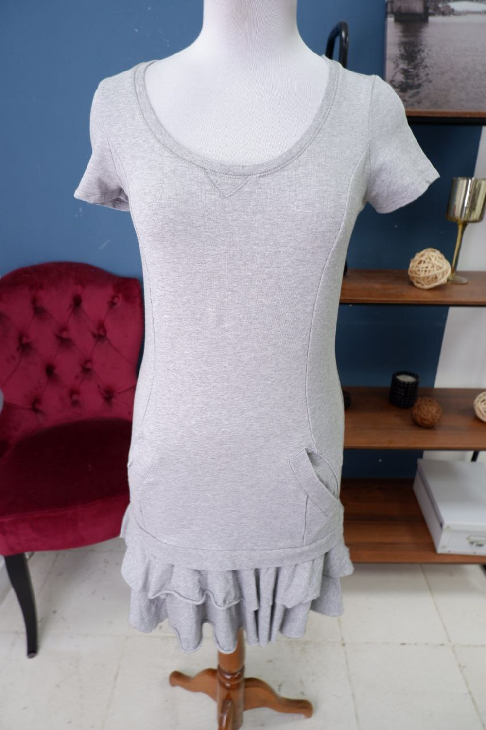 Платье Comma, трикотажное 42 размер