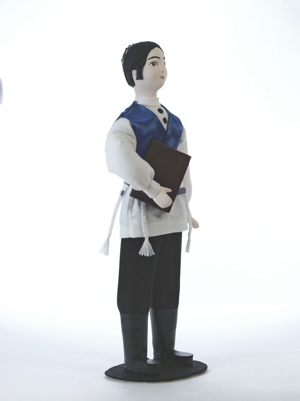 Кукла фарфоровая Еврей с книгой