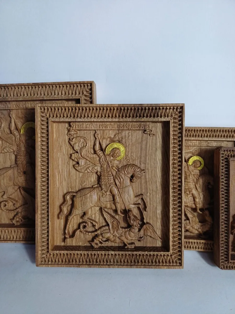 Освященная Икона Святой Георгий Победоносец, дуб 12.5х11см