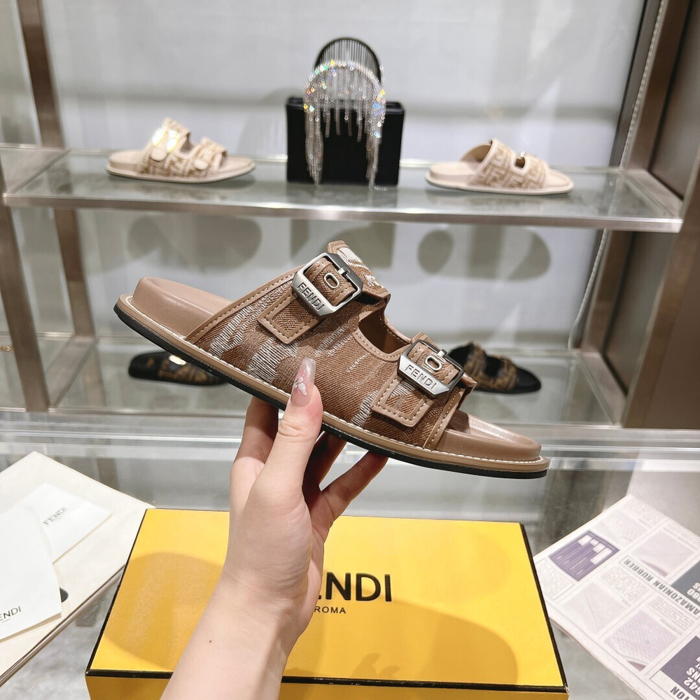 Fendi Feel Slides