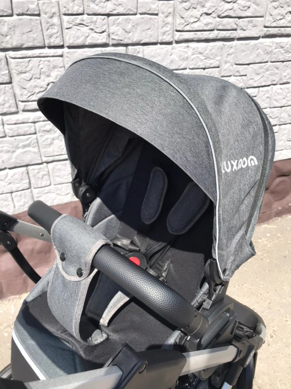 Коляска-трансформер 2в1 Luxmom T60 тёмное-серый текстиль