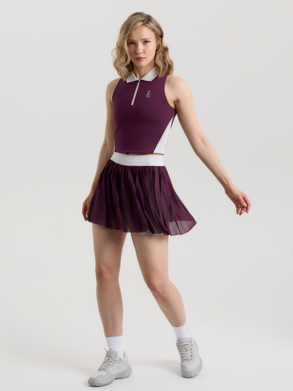 ОДЕЖДА ДЛЯ ТЕННИСА Женская, Юбка с шортиками SEVENSIX KRIS SKIRT .