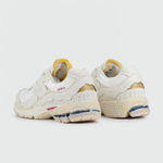 кроссовки New Balance 2002R Beige White