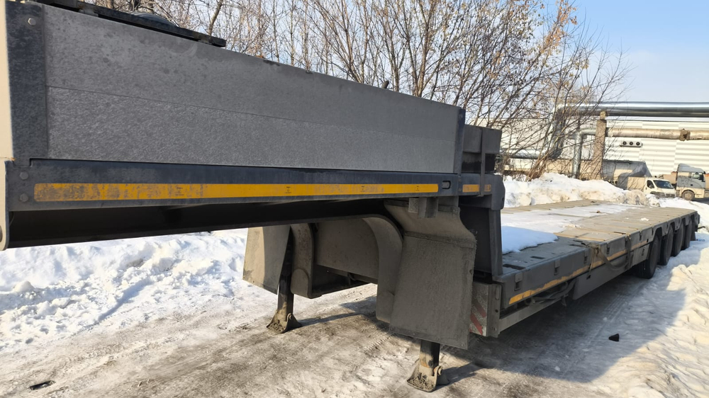 САВ (СпецАвто-Восток) 9318* Полуприцеп тяжеловоз 4 оси 93184E5 (Не раздвижной)