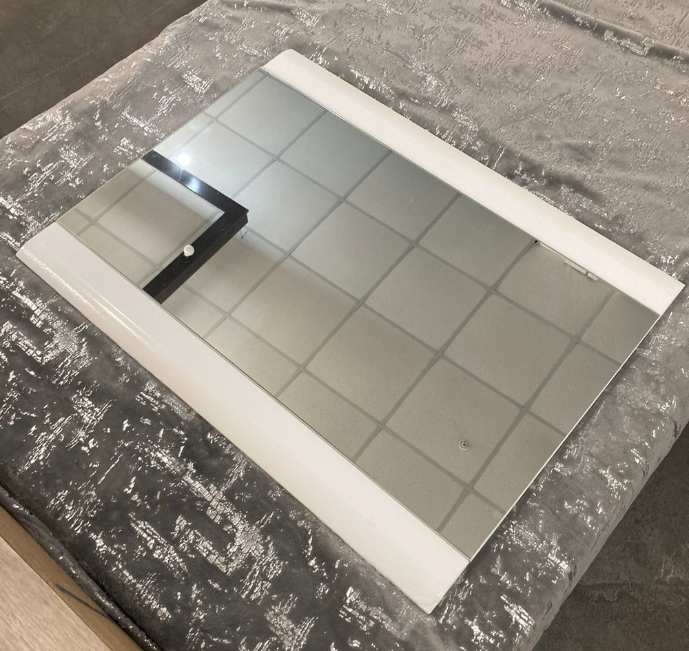 Зеркало к комоду, макияж столу Стокгольм белый/белый глянец