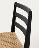 Полубарный стул Analy из массива дуба в черной отделке и веревочным сиденьем 65 см
