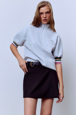 Поло на молнии с контрастными манжетами