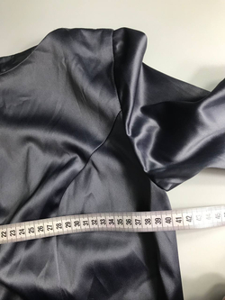 Платье атласное, визуально 44 размер