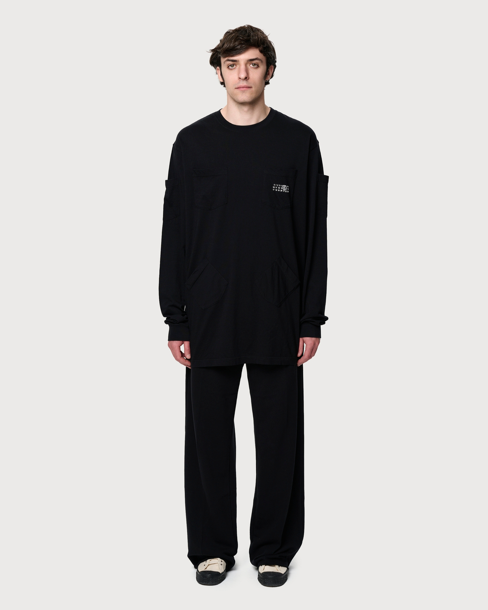 MM6 MAISON MARGIELA ЛОНГСЛИВ С КАРМАНАМИ МУЖСКОЙ ЧЕРНЫЙ