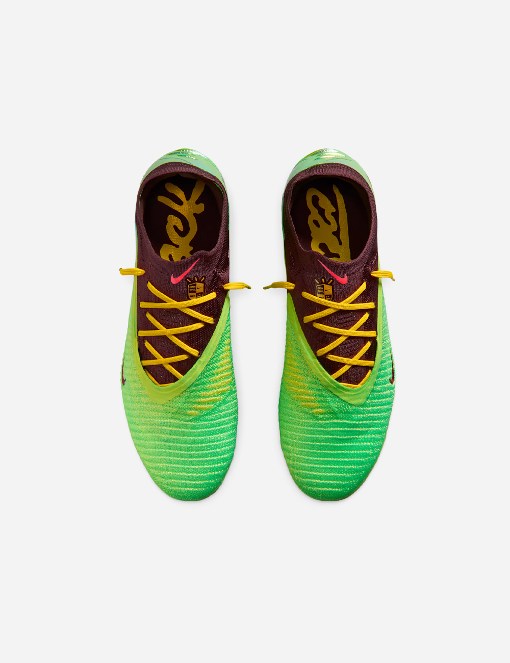 Nike x Cactus Jack Phantom 6 Low Elite FG "Metallic Gold"