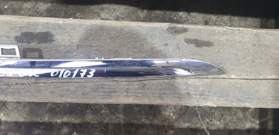 Молдинг решетки радиатора правый верхний Mercedes GLC (X253) 15-19 Б/У Оригинал A2538880285