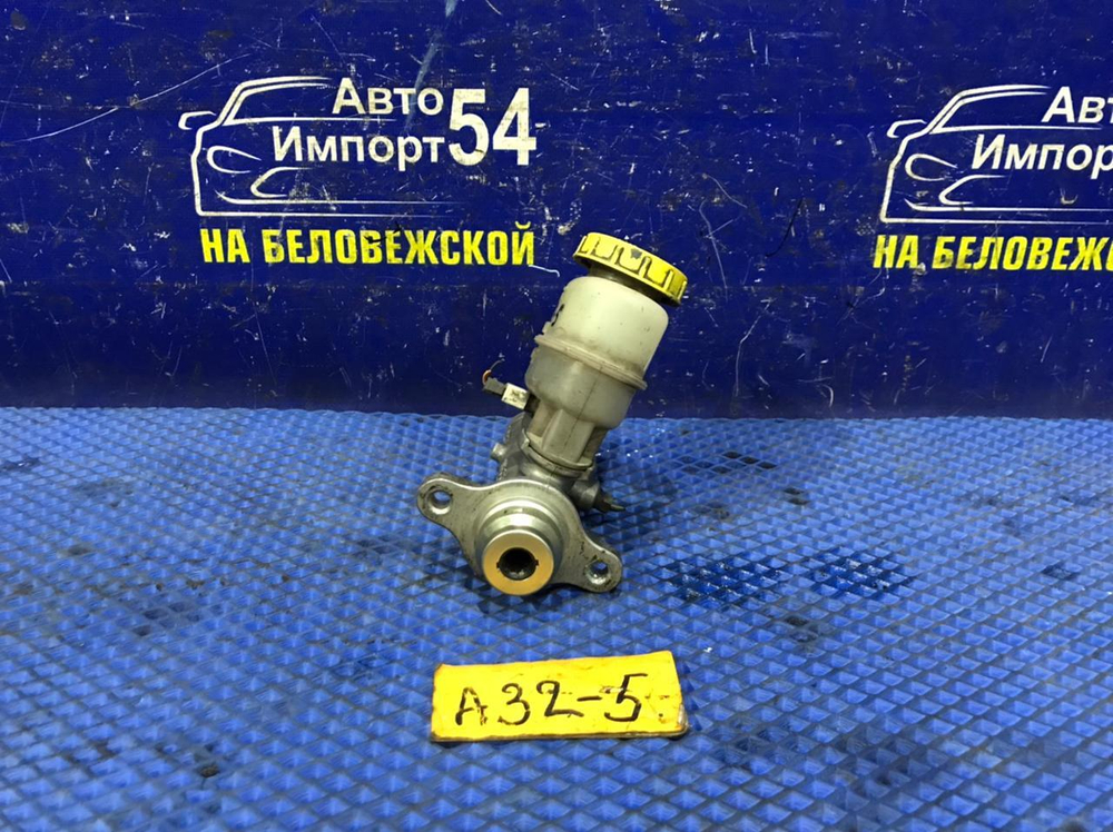 Главный тормозной цилиндр NISSAN CEFIRO 1997