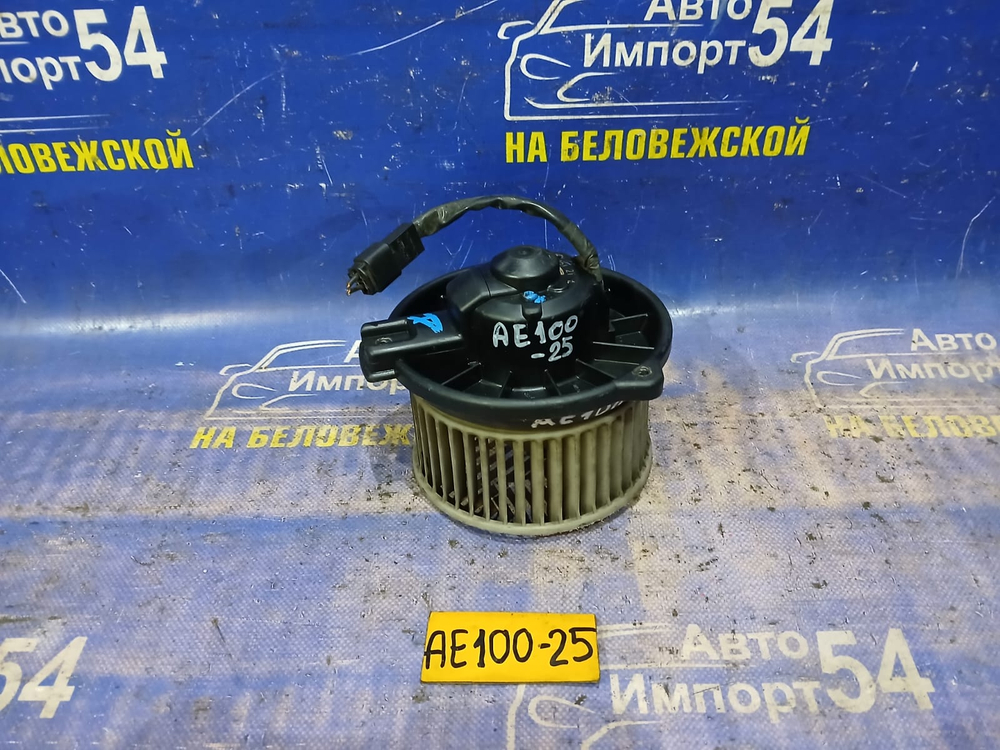 Моторчик печки TOYOTA SPRINTER 1991