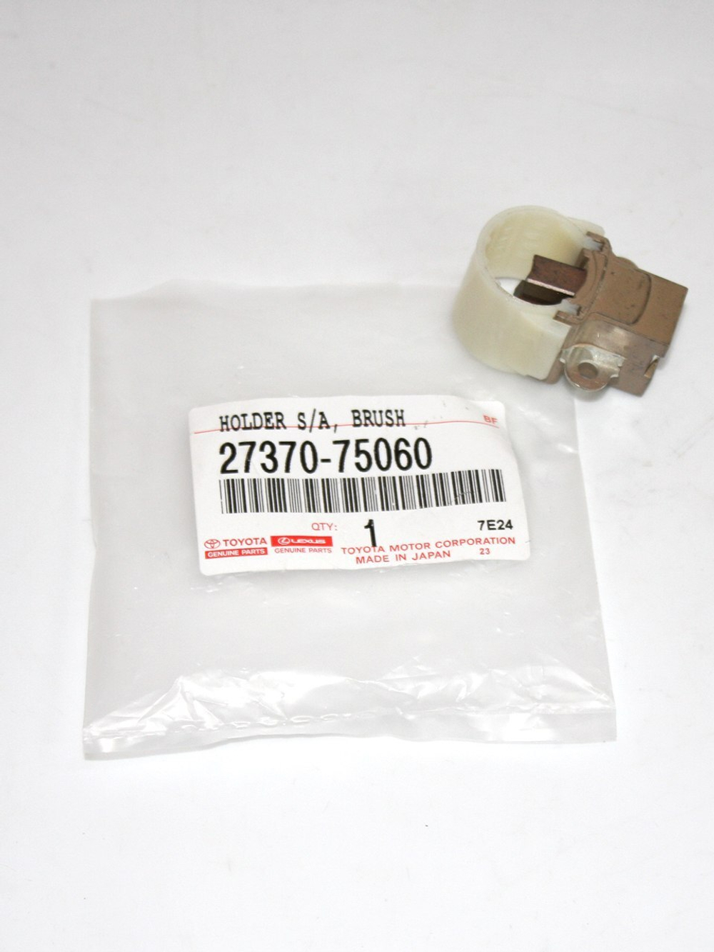 Щетки генератора 2737075060 для Toyota
