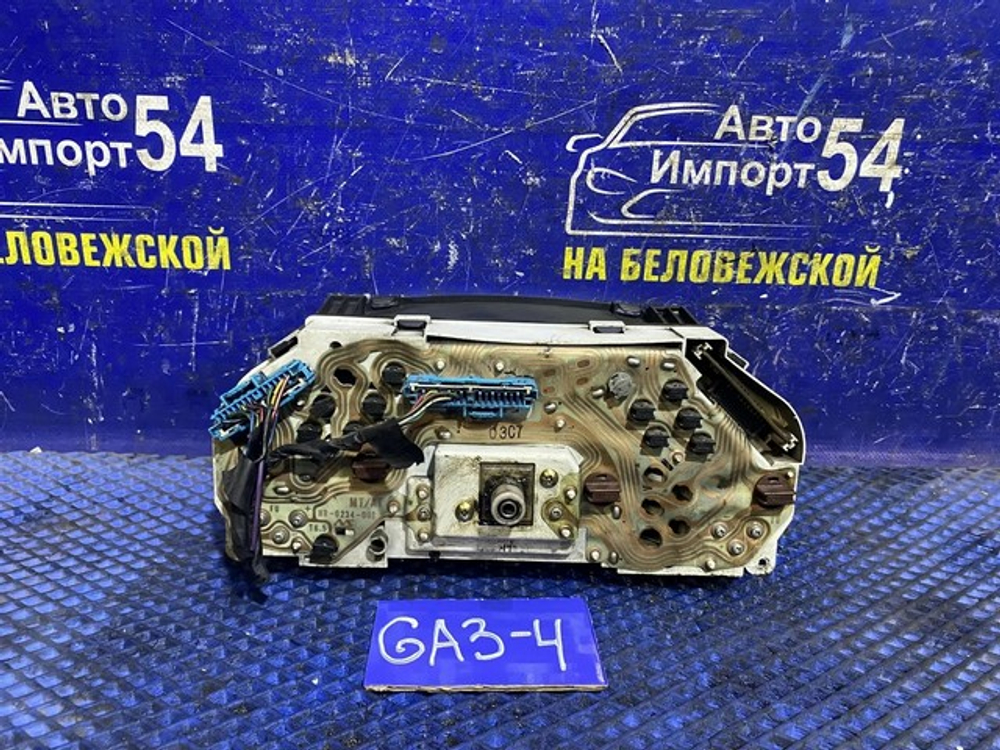 Щиток приборов Honda LOGO 1997