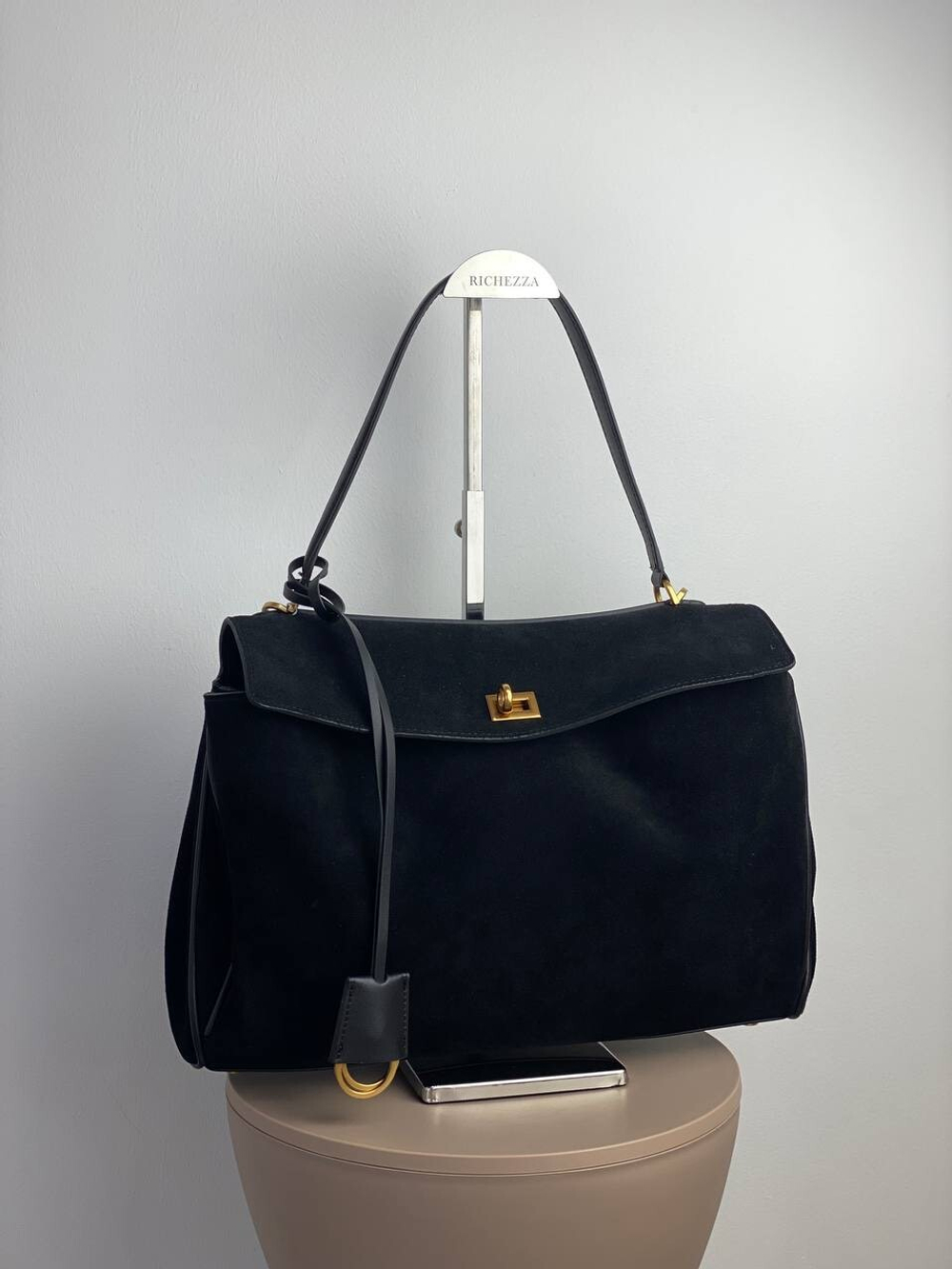 MN3213 BLACK Сумка женс. нат. кожа 35*10*22