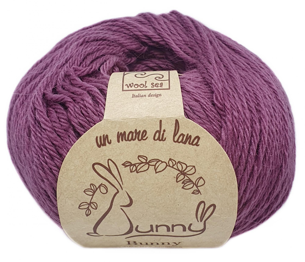 Пряжа Bunny 50г, 200м, 20%пух кролика, 5%меринос, 30%натуральная вискоза, 45%нейлон (цена за 1 шт)