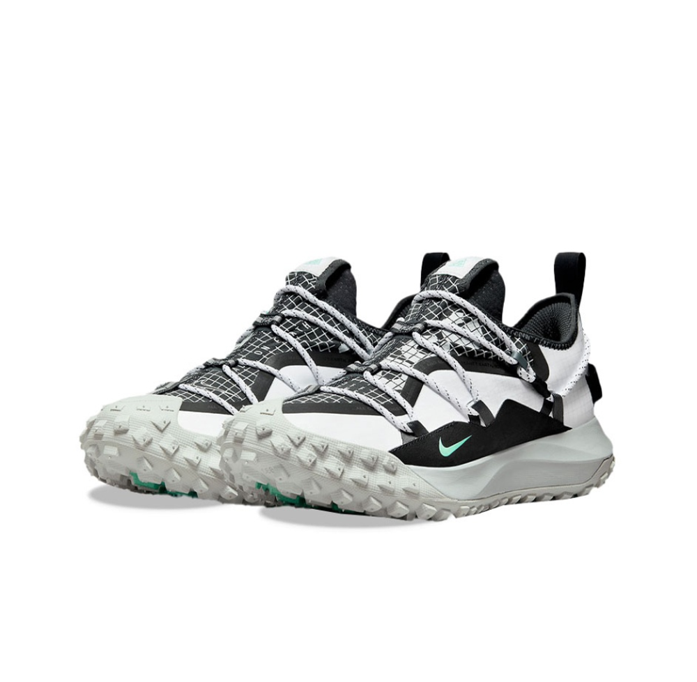 Nike ACG Mountain Fly Low SE White Anthracite DO9334 100 0 insneaker.ru