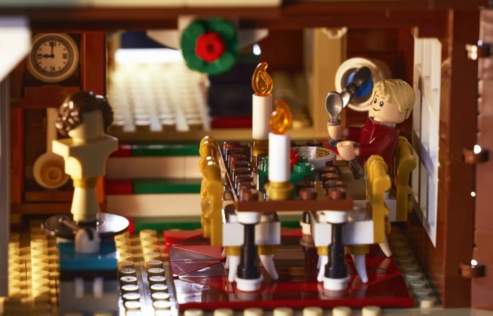 Конструктор LEGO Ideas 21330 Один дома