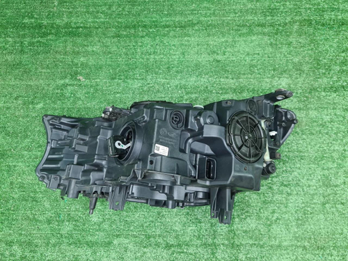 Фара правая BMW 7er G11 G12 2015-2019 Adaptive LED