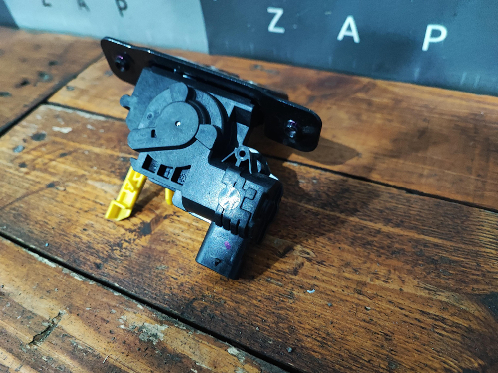 Замок багажника Haval Jolion 21-нв Б/У Оригинал 6305100XNZ01A