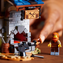 Конструктор LEGO Ideas 21325 Средневековая кузница