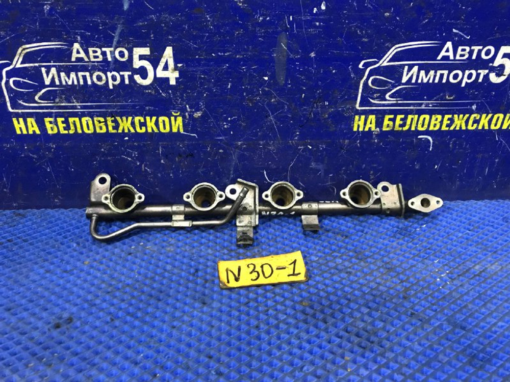 Топливная рейка NISSAN R’NESSA 1999
