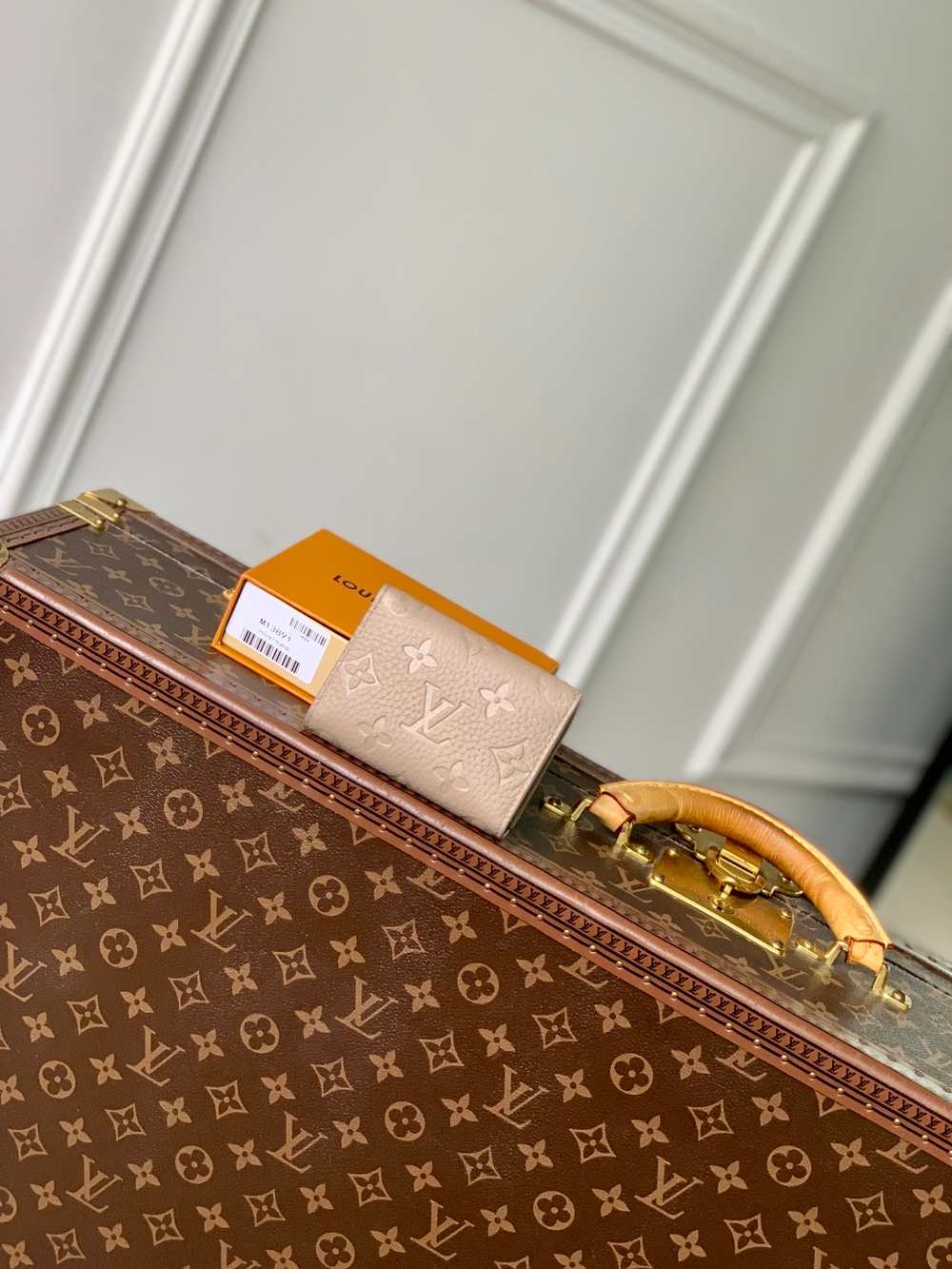 Louis Vuitton Envelope Business Card Holder
