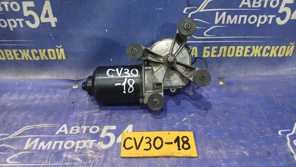 Моторчик переднего дворника TOYOTA CAMRY 1992