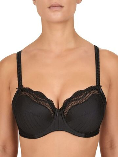 Классический бюстгальтер с мягкими чашками на каркасах (Размер: 100I) (Цвет: черный)