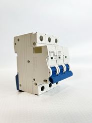 Автомат ZOTA Ev30-63N 3П 32А С ОЕМ 38042