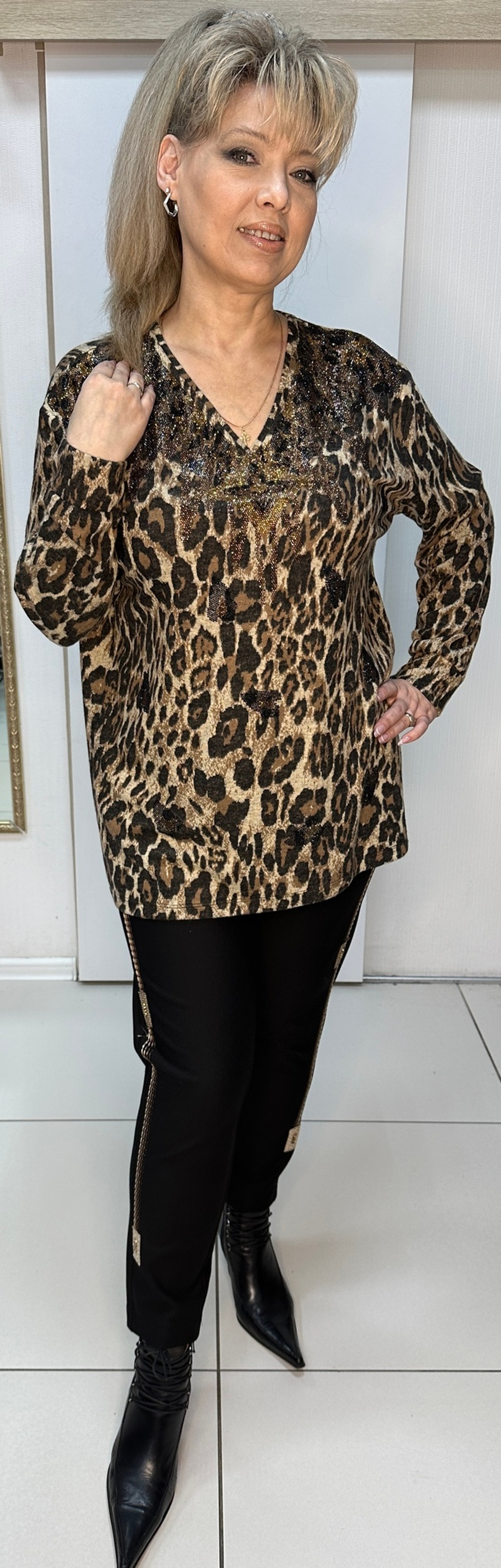 Нарядный джемпер с "леопардовым" принтом