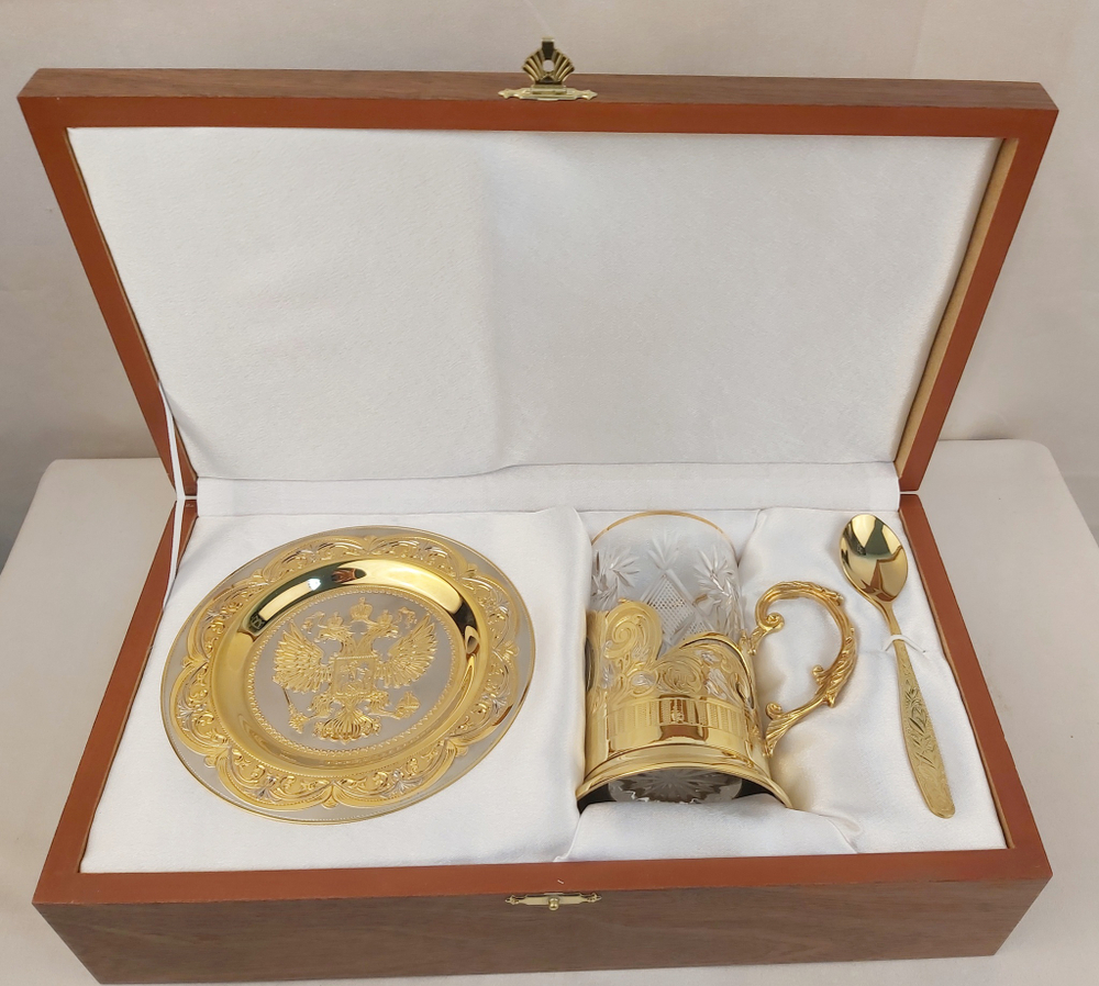 Чайный набор  с блюдцем "Герб"