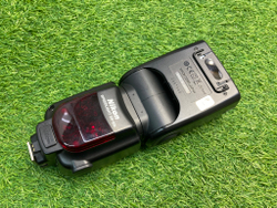 Nikon SB-900