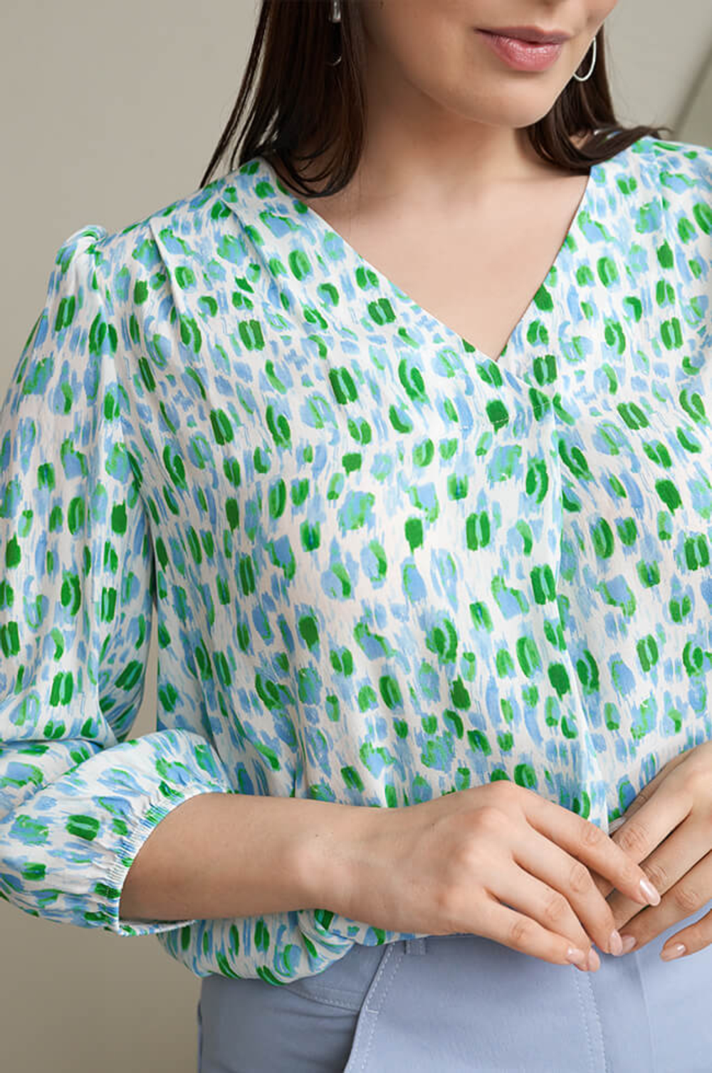 22845 Блузка женская (молочный принт)