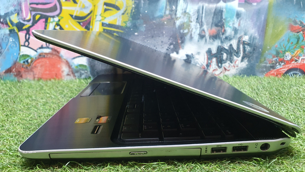 Ноутбук HP A4/4Gb/HD 7600M 2Gb