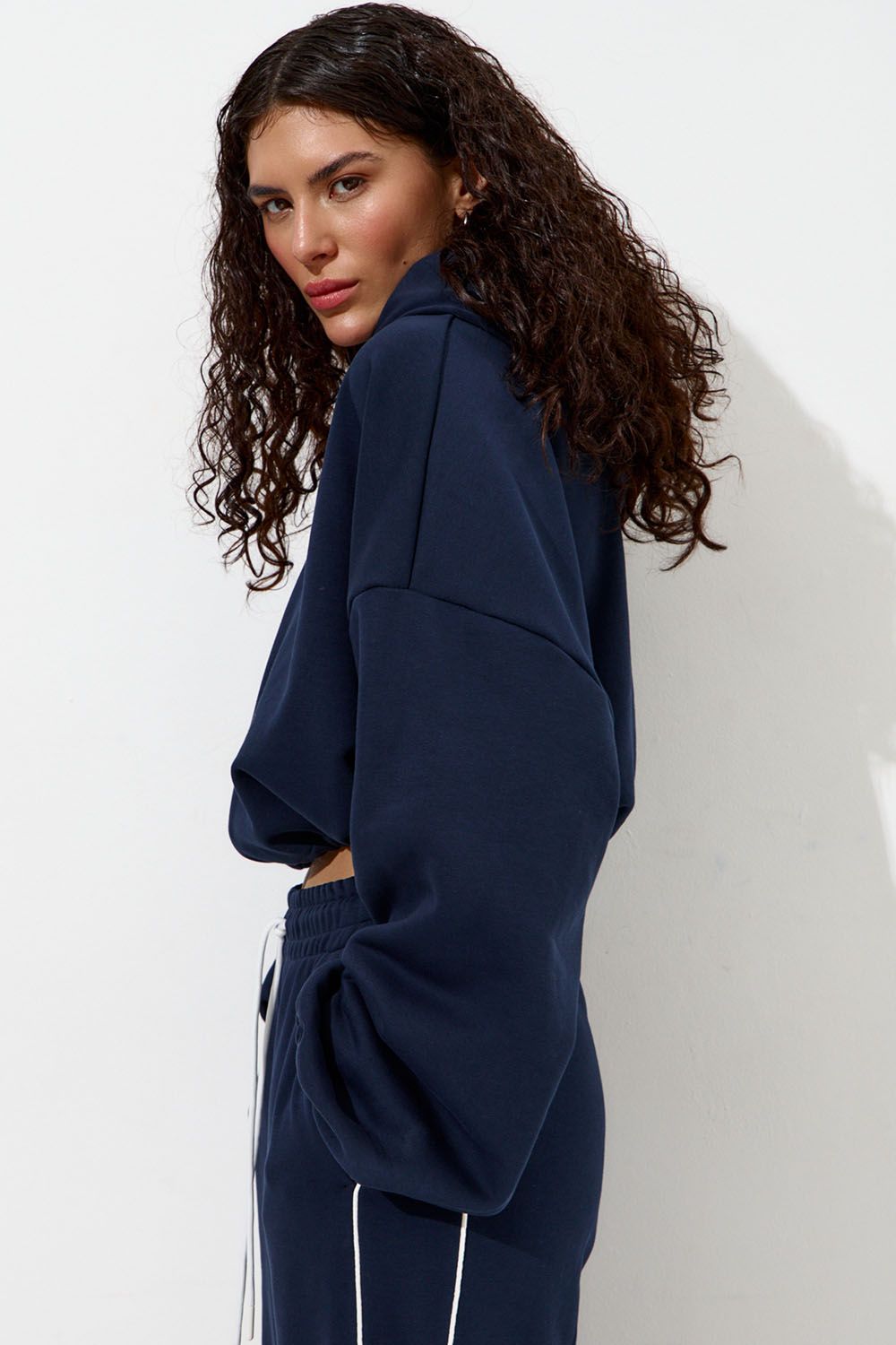 Худи укороченное "Âme Sirène" цвета нейви