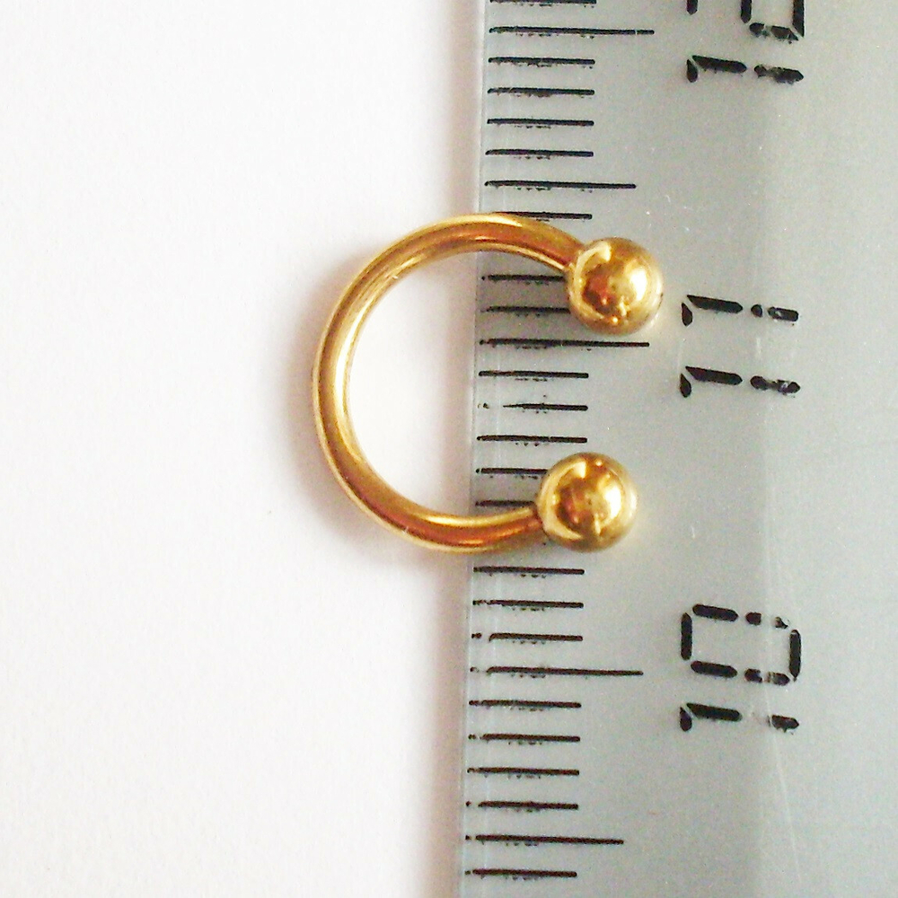 Подкова для пирсинга диаметр 8 мм, с шариками 3 мм, толщиной 1,2 мм. Медицинская сталь, золотое анодирование