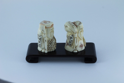 Сет нэцкэ Дзюродзин и Фукурокудзю на подставке